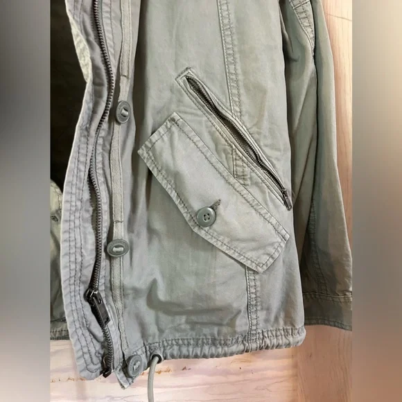 American Eagle Hooded Utility Jacket Brushed Sage Green with Removable Vest - Picture 2 of 7